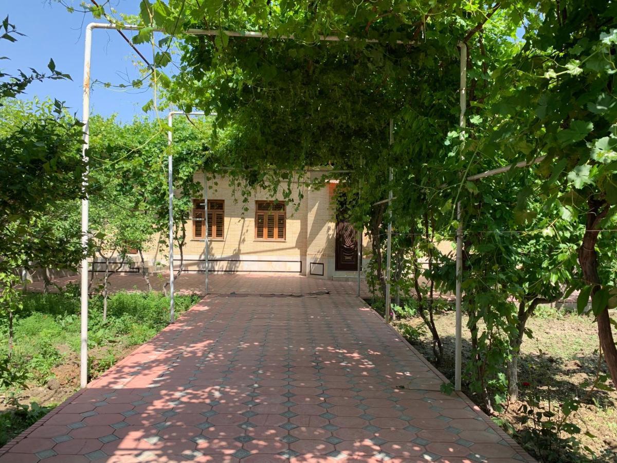 Nasrulla Samarqand Hotel ซามาร์คันด์ ภายนอก รูปภาพ