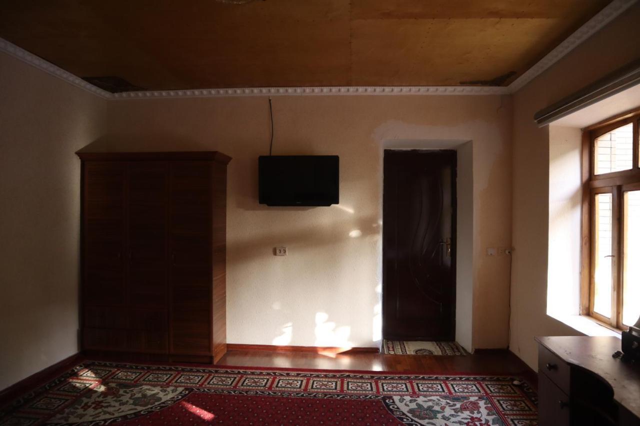 Nasrulla Samarqand Hotel ซามาร์คันด์ ภายนอก รูปภาพ
