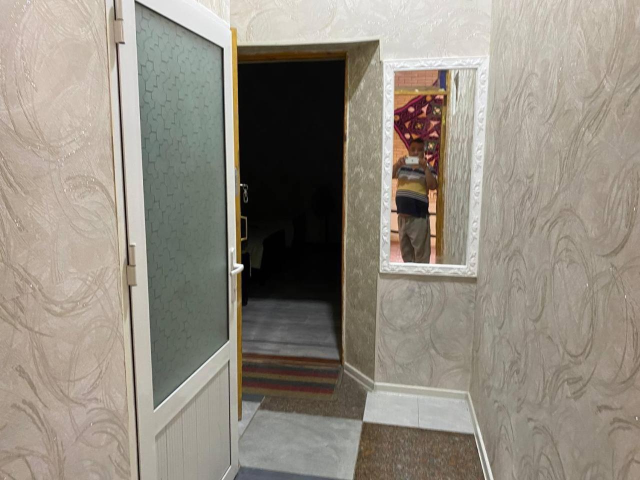 Nasrulla Samarqand Hotel ซามาร์คันด์ ภายนอก รูปภาพ